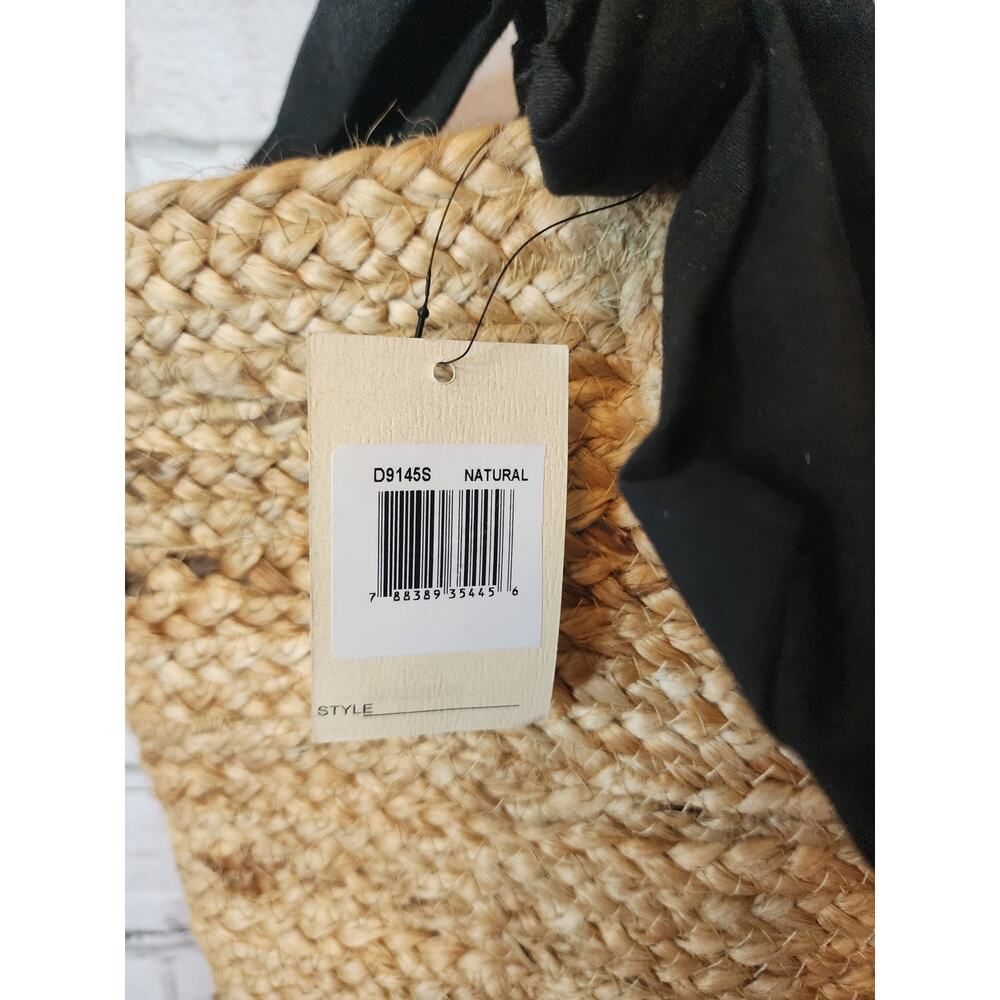Magid Summer Woven Straw Bag - Picture 3 of 10